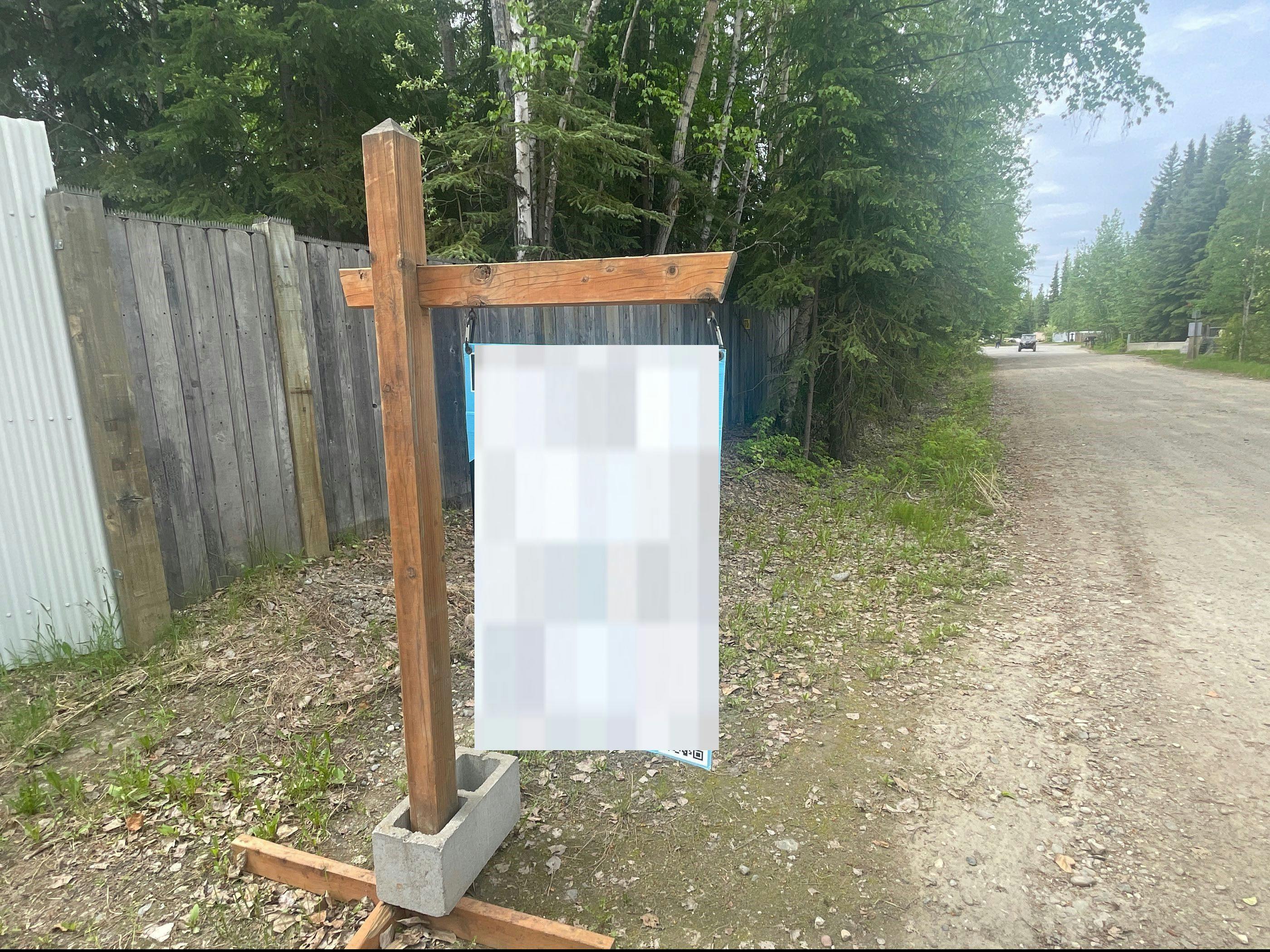Middleton Ave, North Pole, AK 99705