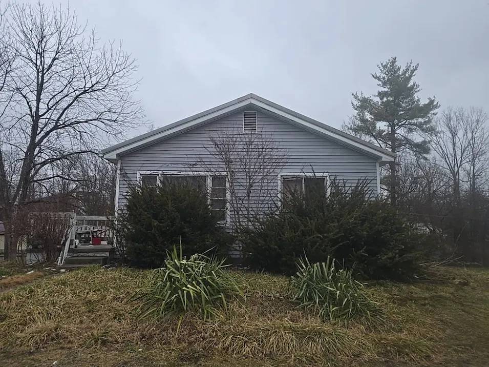 36 6th Street Peebles, OH 45660, Adams County