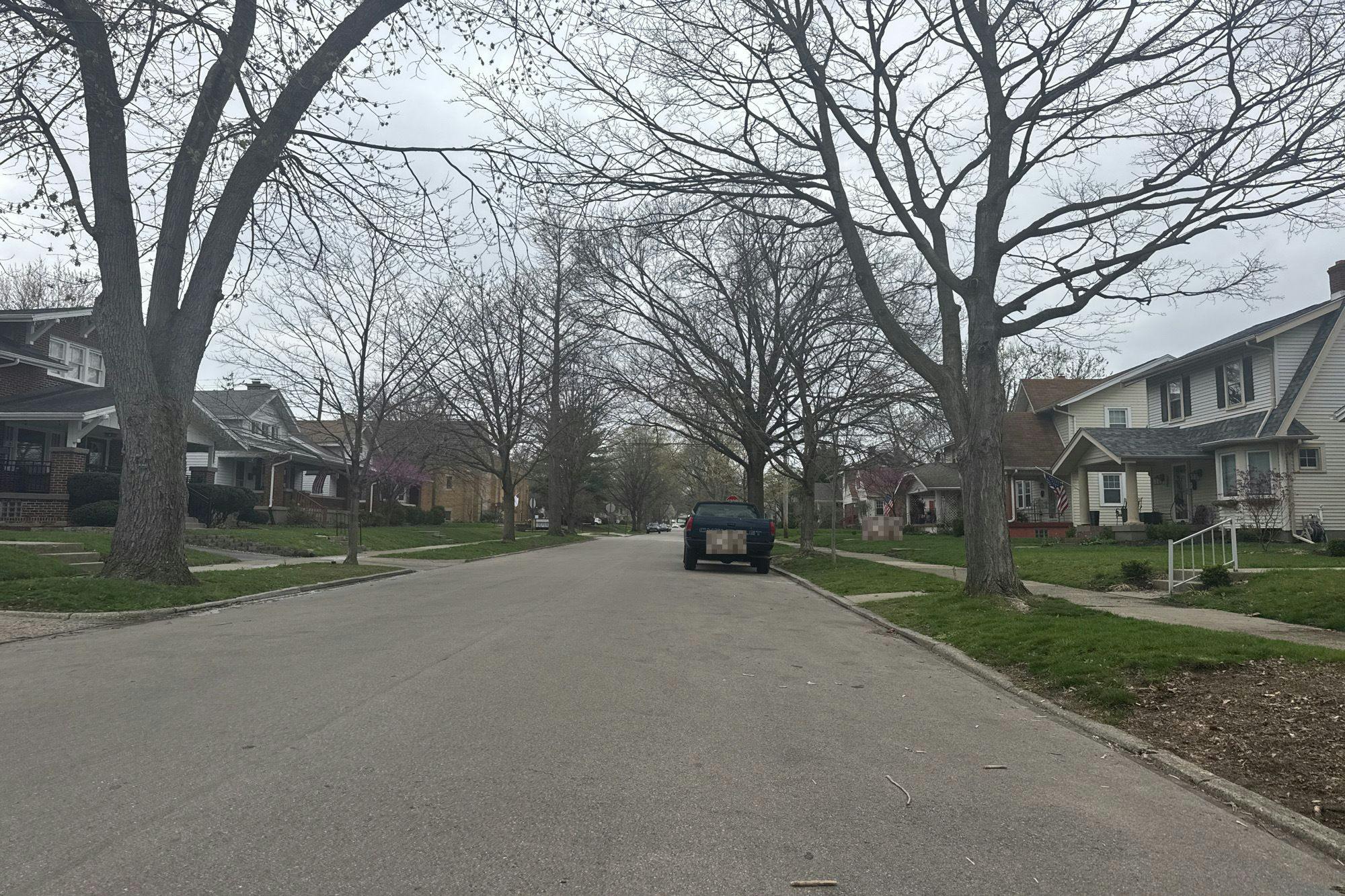 Peach Orchard Ave, Oakwood, OH 45419