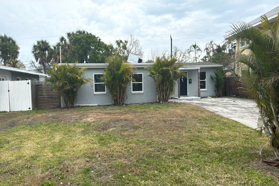 3927 Huntington St NE Saint Petersburg, FL 33703, Pinellas County