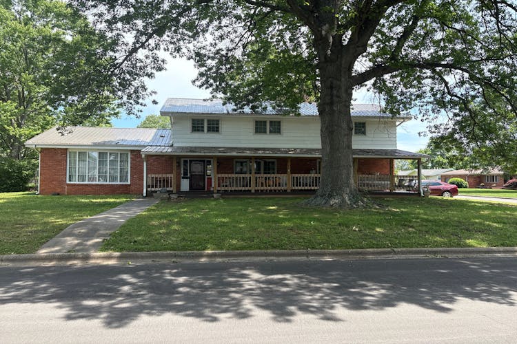 2526 South Linden Avenue Springfield, MO 65804, Greene County