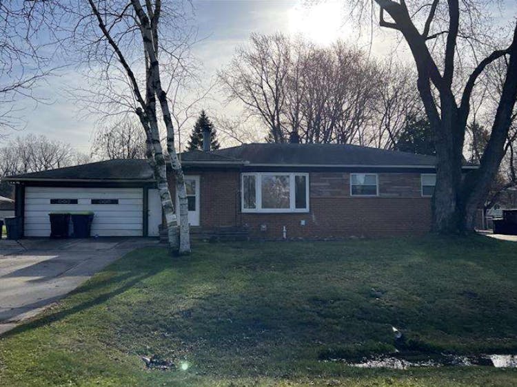 2160 Phillips Rd Auburn Hills, MI 48326, Oakland County