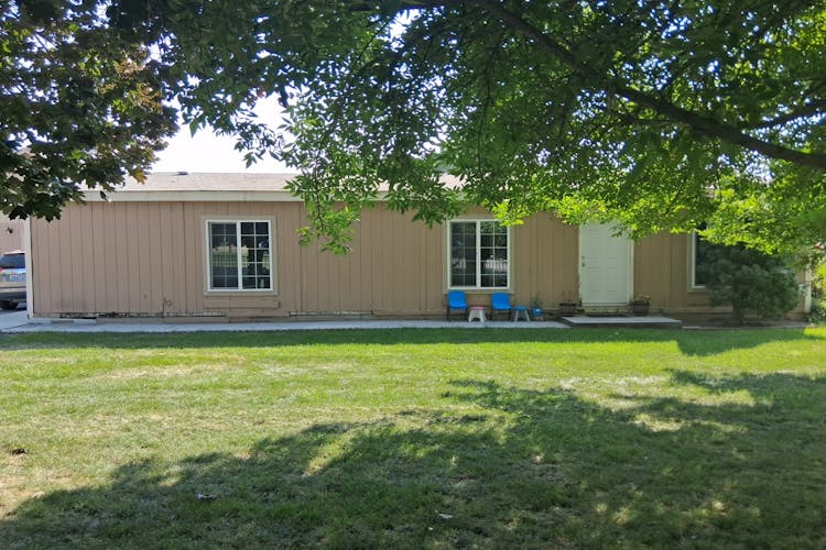 41 Cody Lane Sunnyside, WA 98944, Yakima County