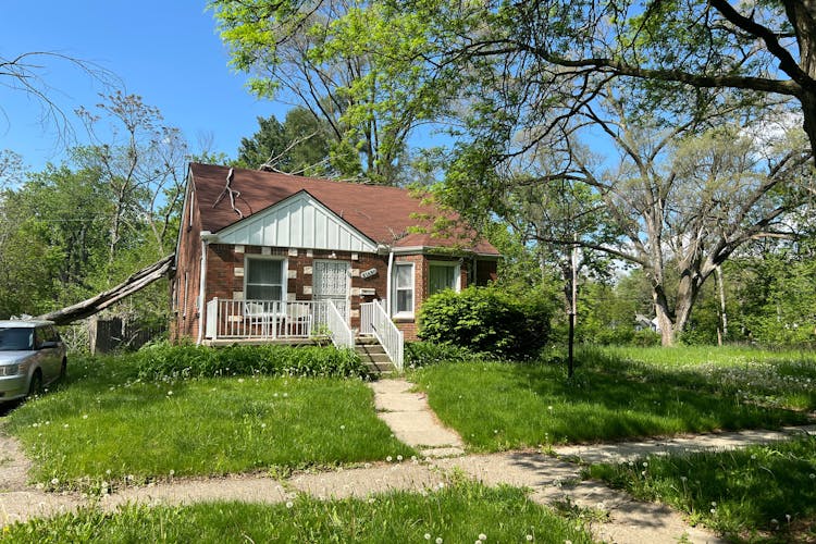 21630 Bennett St Detroit, MI 48219, Wayne County