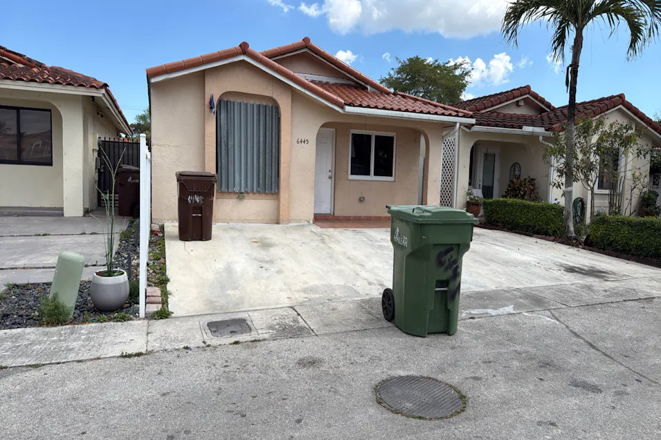 6445 24th Ln Hialeah, FL 33016, Miami-Dade County