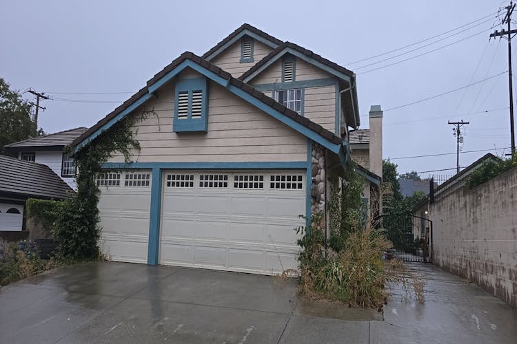 1928 New York Drive Altadena, CA 91001, Los Angeles County