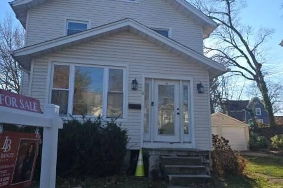 82 Roosevelt Sq Englewood, NJ 07631, Bergen County