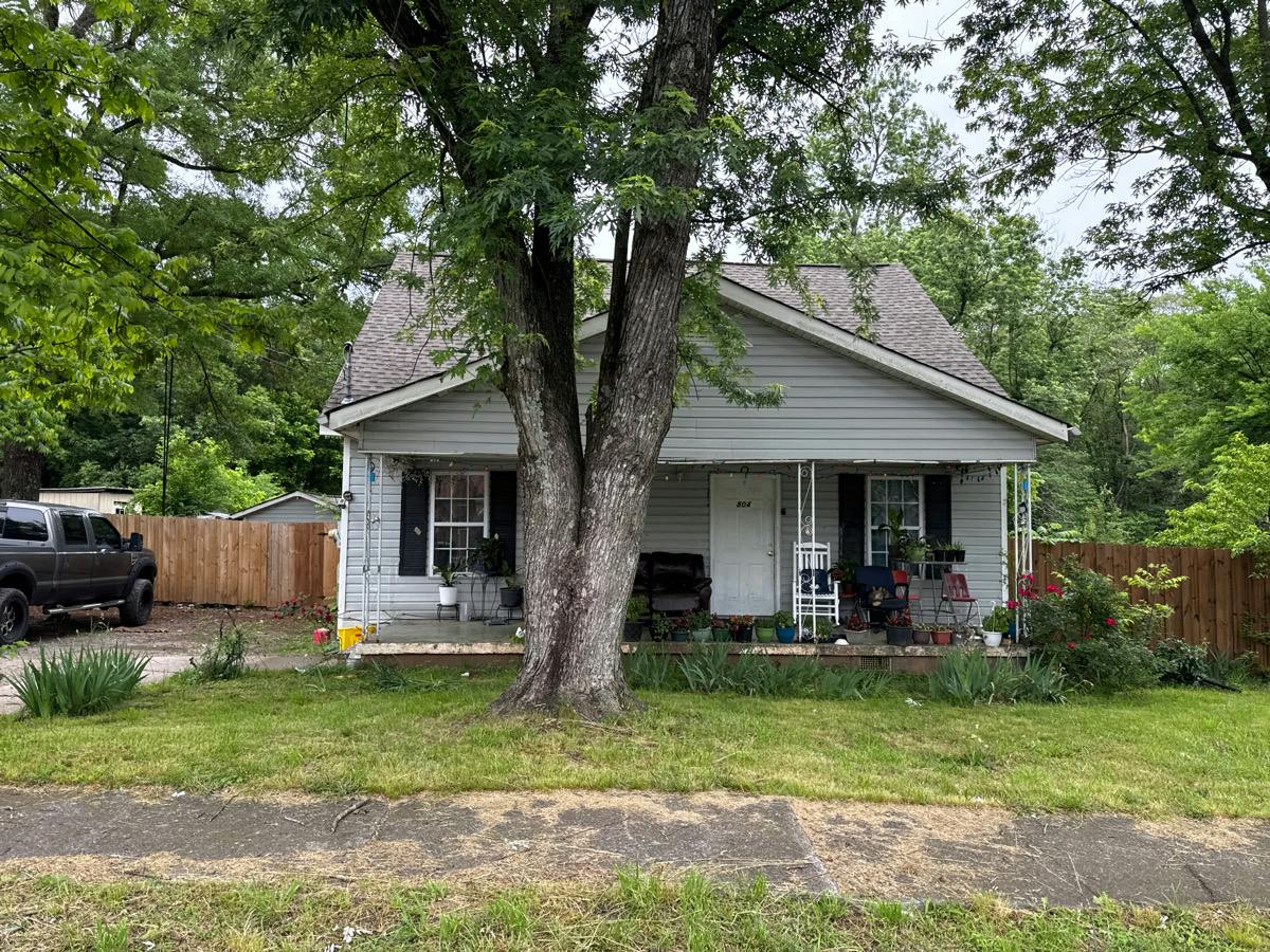Jones St, Dalton, GA 30720