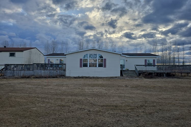 36835 570th Ave Warroad, MN 56763, Roseau County