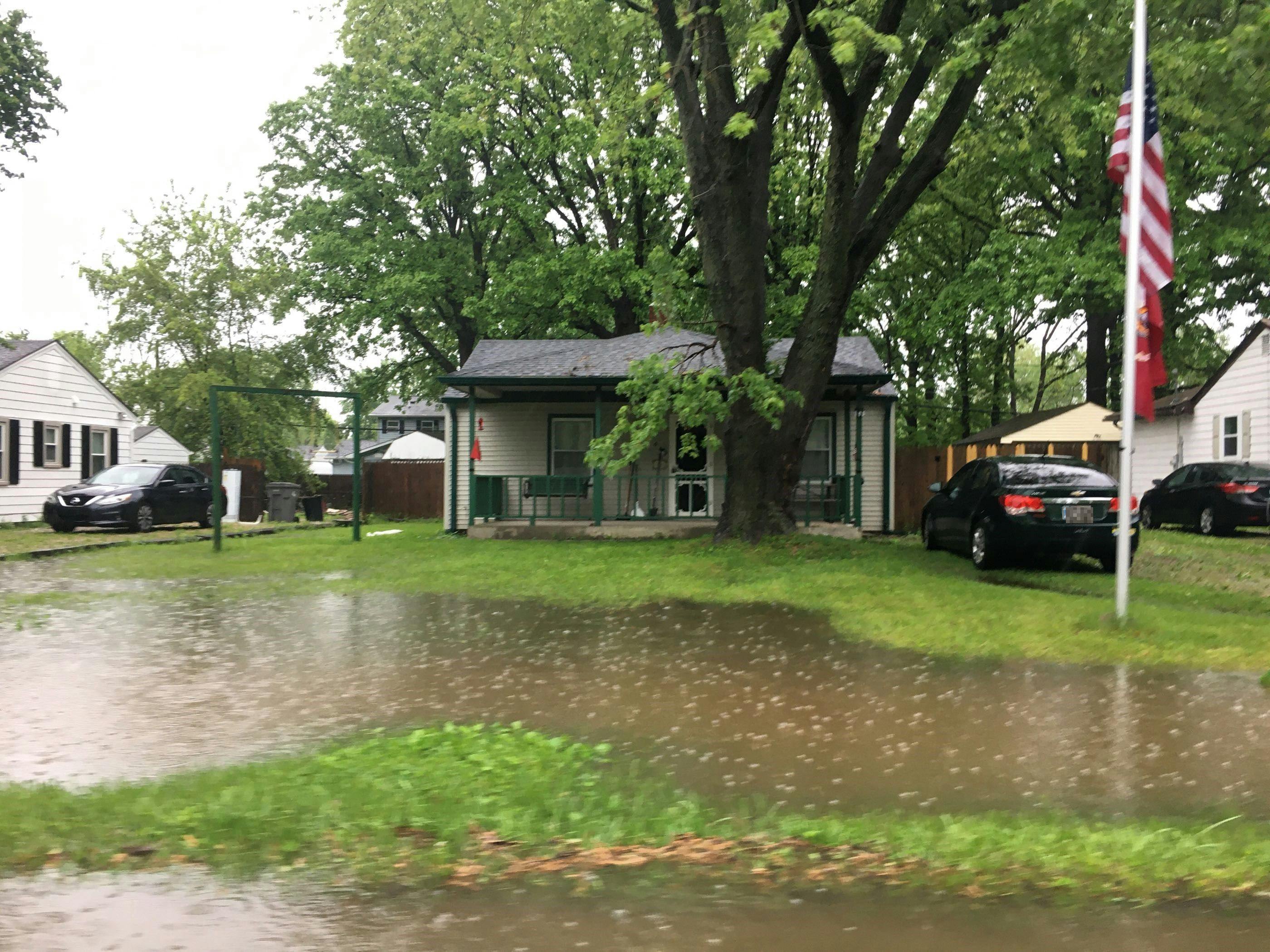 Sadlier Dr, Indianapolis, IN 46226