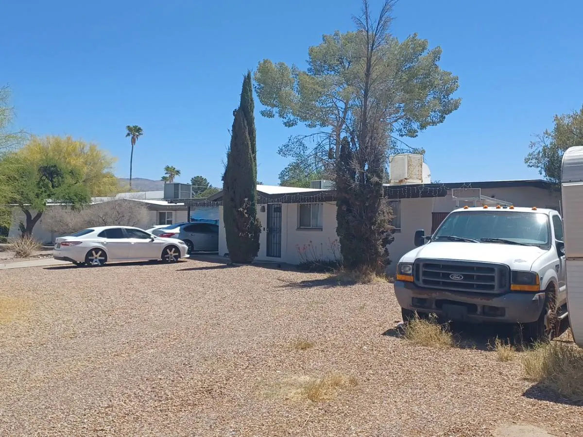 Stearn Lake Dr, Tucson, AZ 85730 #1