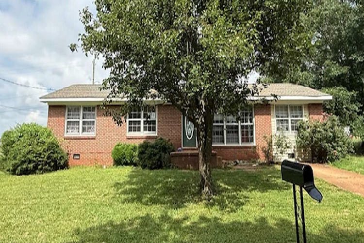 21 Morningside Dr Madison, AL 35758, Madison County