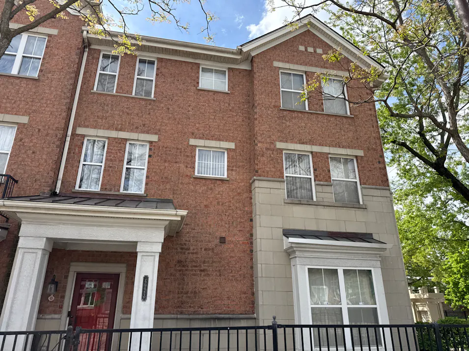 4923 Lawrence Ave Chicago, IL 60630, Cook County