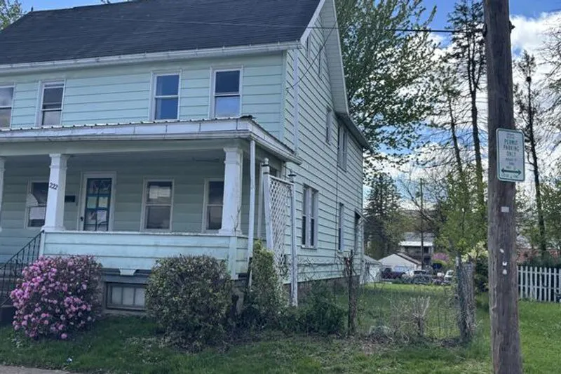 Hughes St, Williamsport, PA 17701 #1