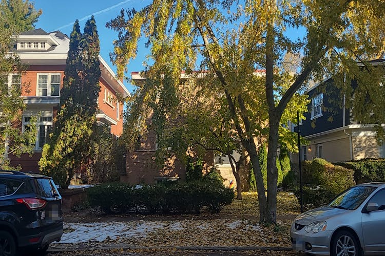 1414w Sherwin Ave Chicago, IL 60626, Cook County