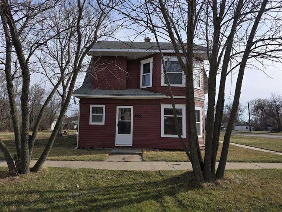 126 3rd St SW Highmore, SD 57345, Hyde County