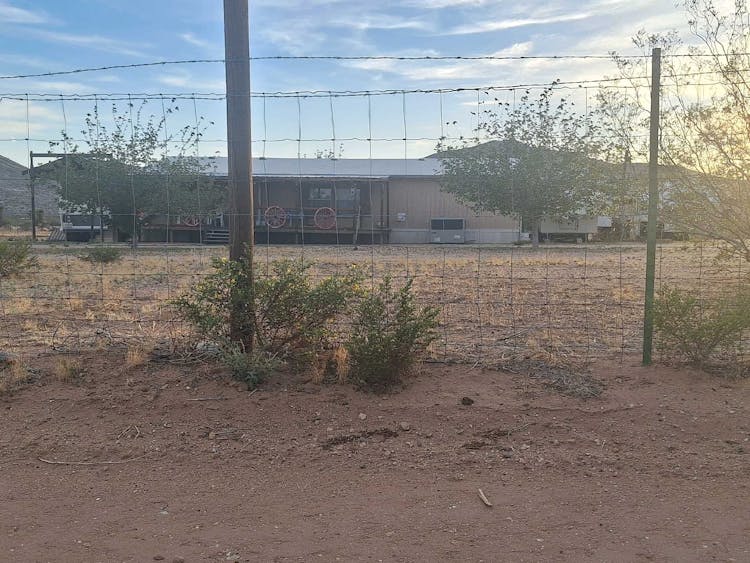 6861 Stewart Mountain Road North Golden Valley, AZ 86413, Mohave County