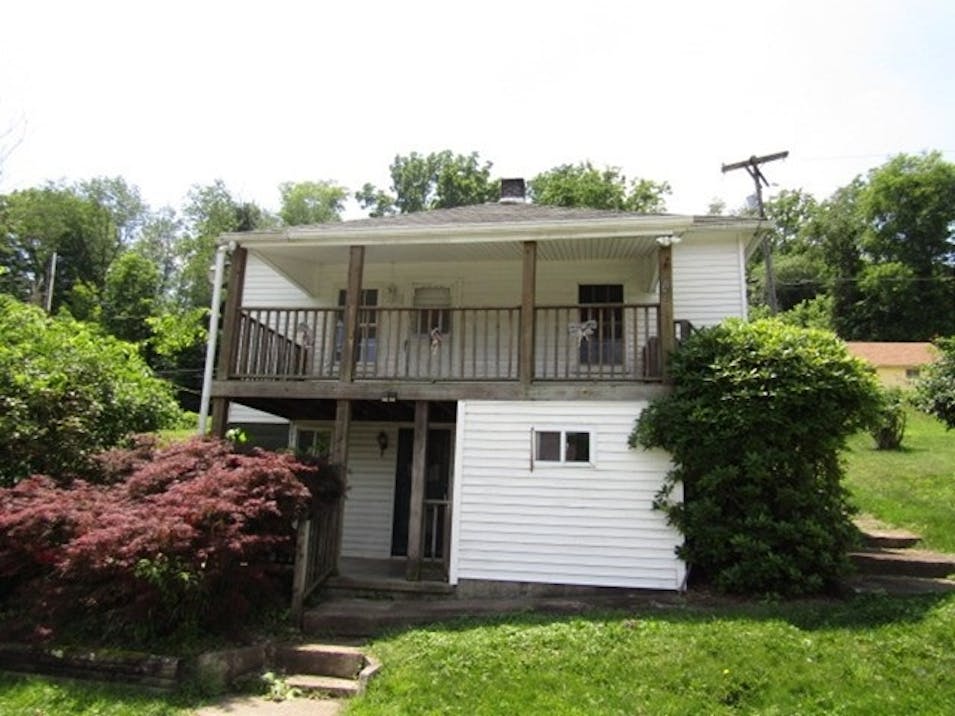 6 Browarsky Boulevard Avella, PA 15312, Washington County