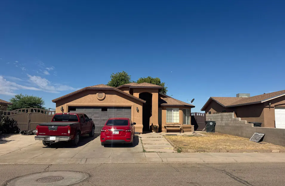 1390 North Los Portales Avenue San Luis, AZ 85336, Yuma County