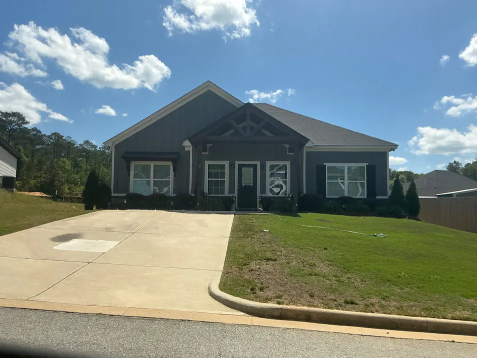 35 Vineyard Dr Phenix City, AL 36869, Russell County