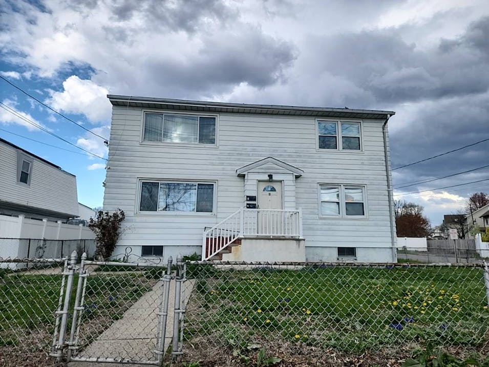 88 Bergen Turnpike Ridgefield Park, NJ 07660, Bergen County