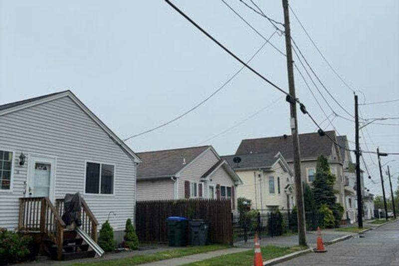 Calhoun Ave, Providence, RI 02907