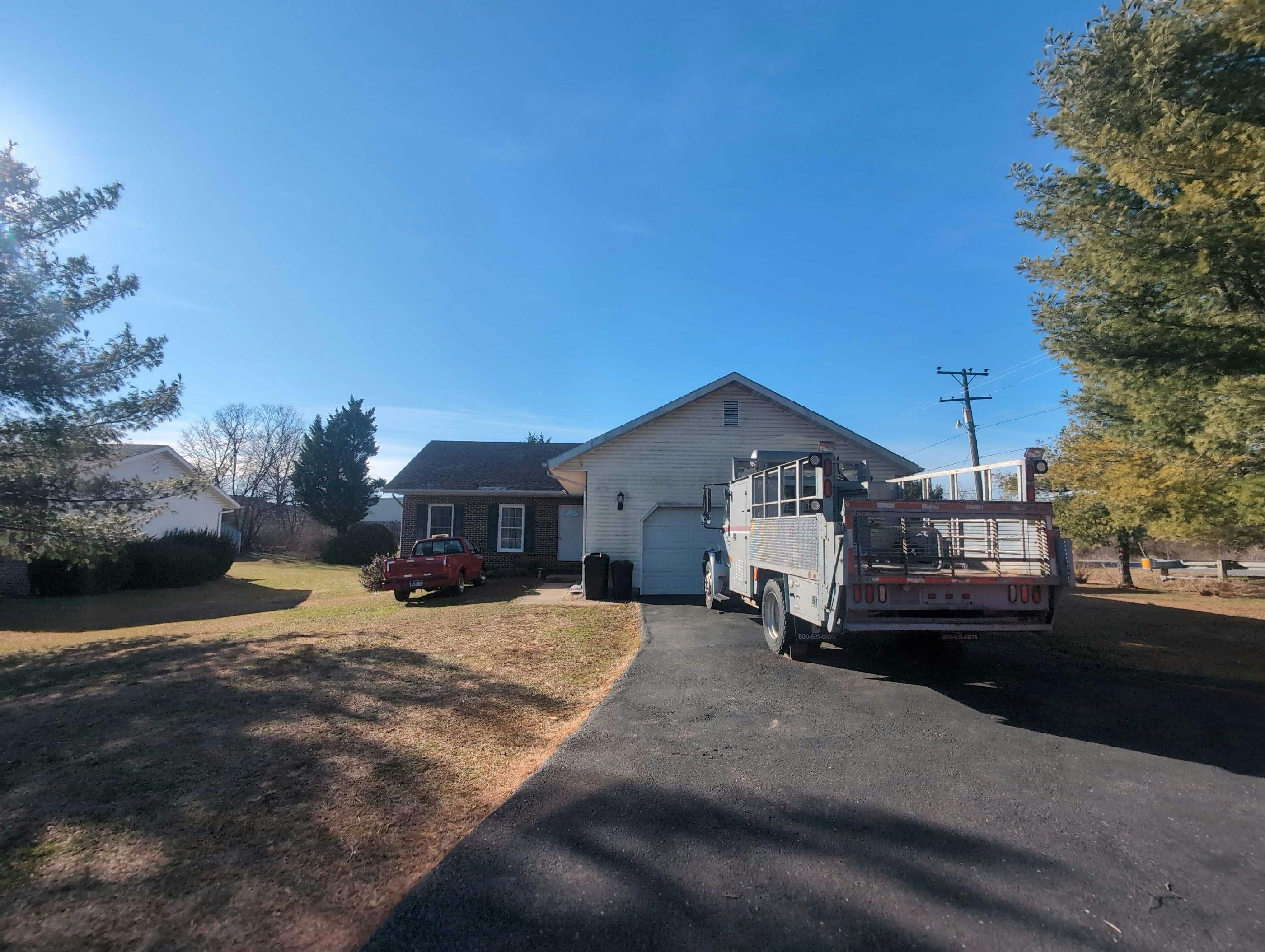 Montmorency Dr, Bunker Hill, WV 25413