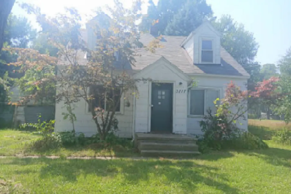 3717n Term St Flint, MI 48506, Genesee County