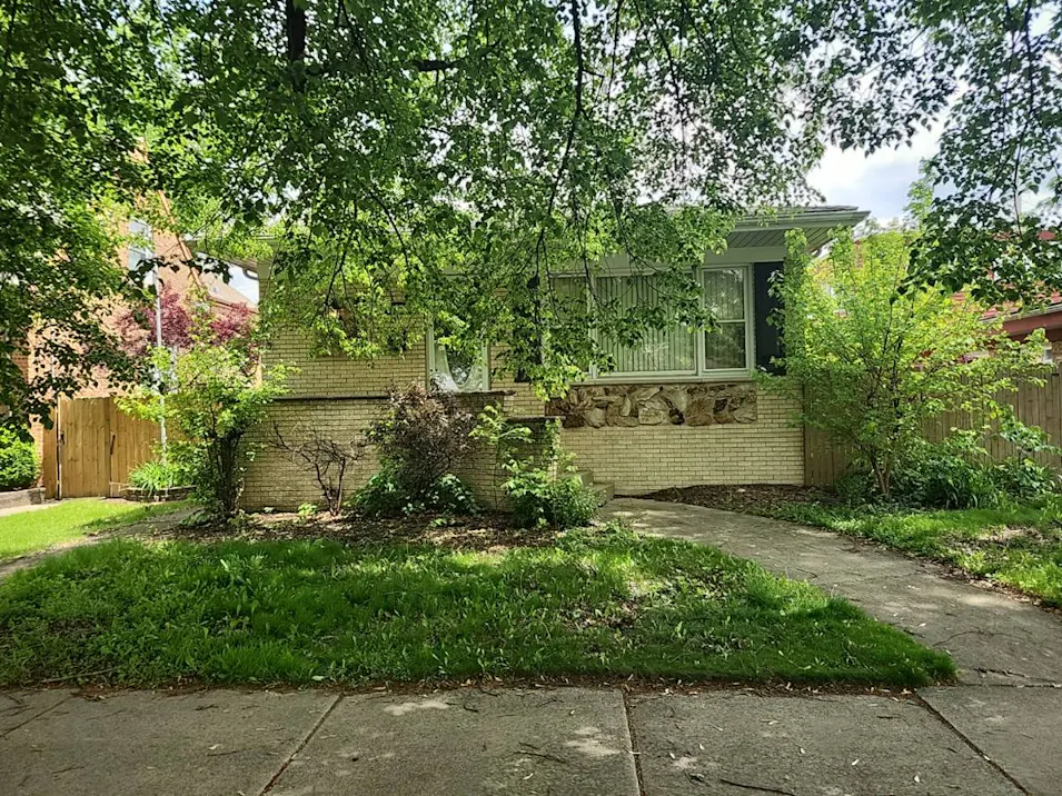 11455 S Central Park Ave. Chicago, IL 60655, Cook County