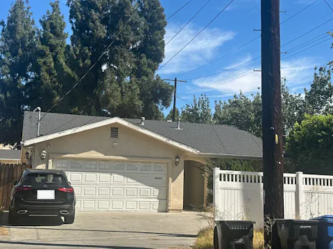 14703 Archwood St, Los Angeles, CA 91405, Los Angeles County