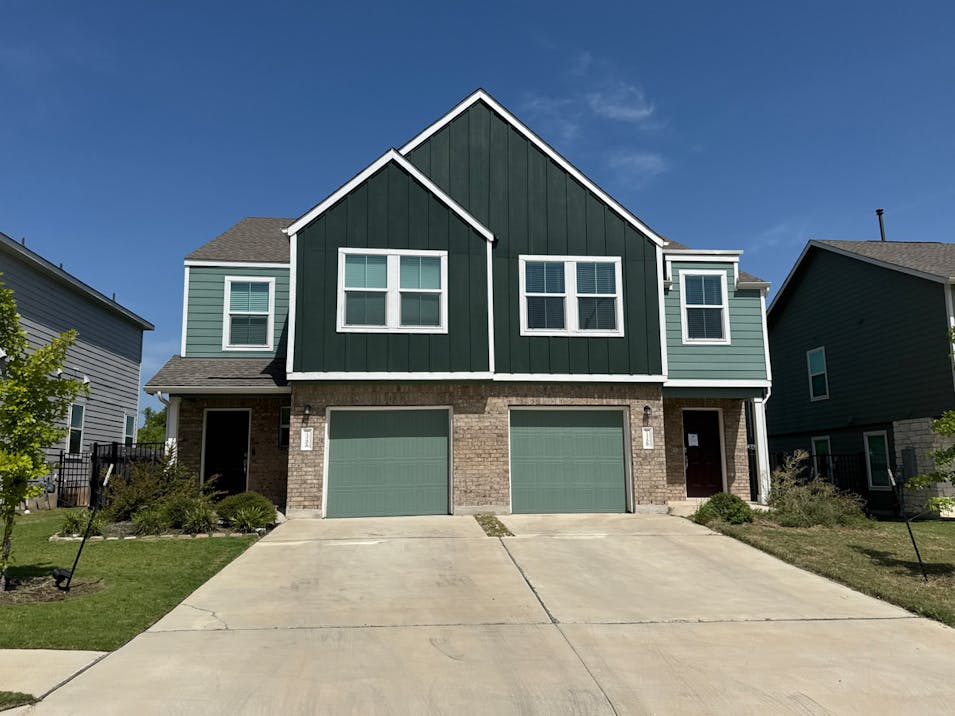 7320b Sparkling Light Dr Del Valle, TX 78617, Travis County