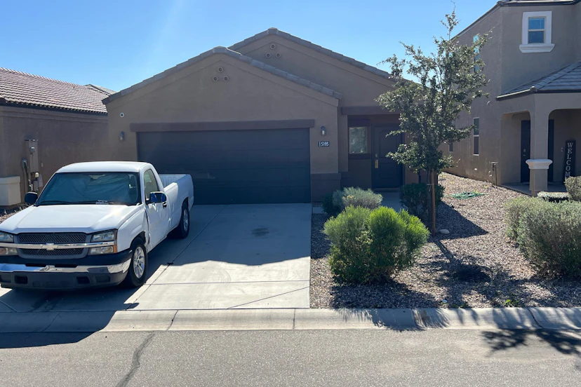 5195 E Iridium Way
