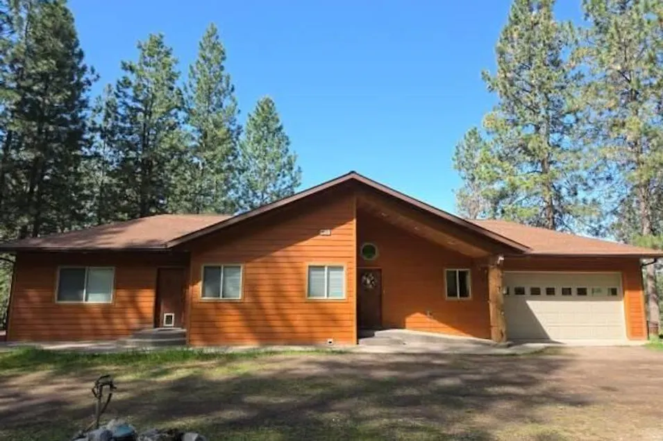 32415 Alpine Place Polson, MT 59860, Lake County