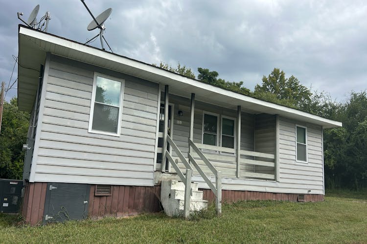 110 Bartlett Street Gastonia, NC 28056, Gaston County