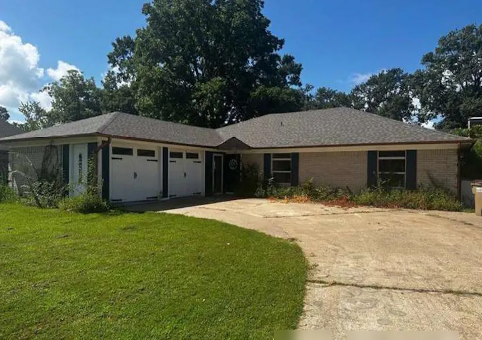 102 Newport Ln Bullard, TX 75757, Smith County