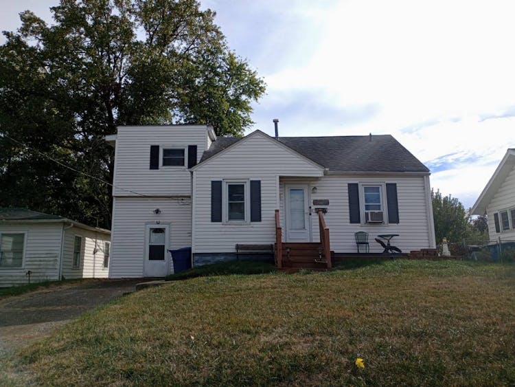 2517 Casey Ave Mount Vernon, IL 62864, Jefferson County