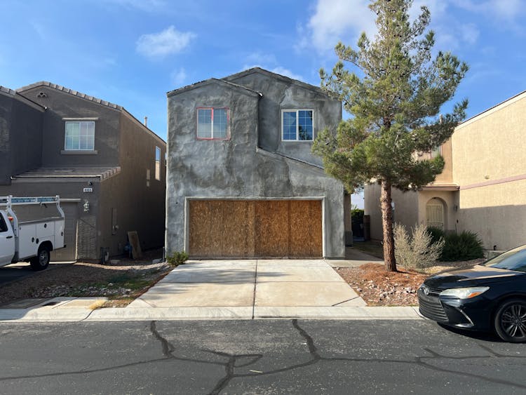 8949 Veneroso Street Las Vegas, NV 89148, Clark County