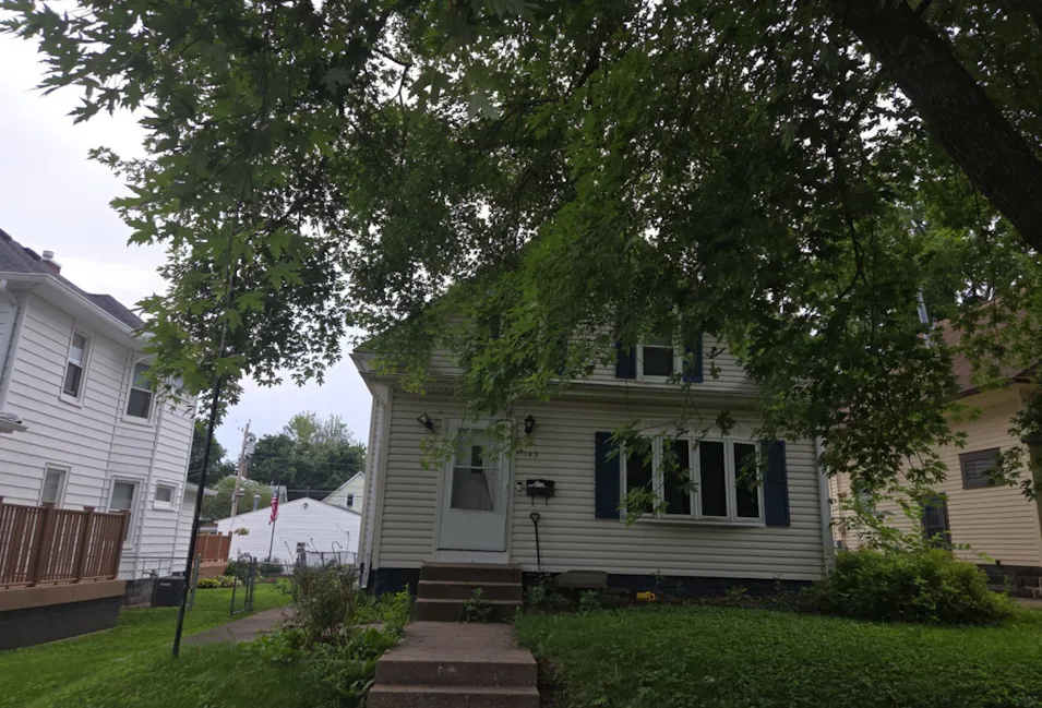 143 14th St Silvis, IL 61282, Rock Island County