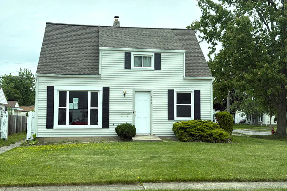 611 E 261st Street Euclid, OH 44132, Cuyahoga County