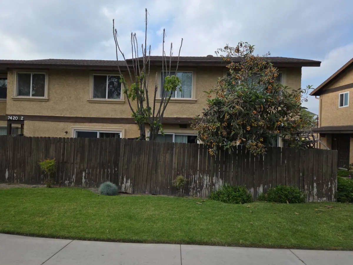 Laurelgrove Ave, North Hollywood, CA 91605