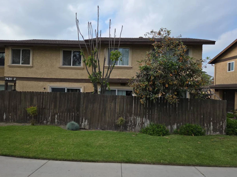 7420 Laurelgrove Ave Unit 1