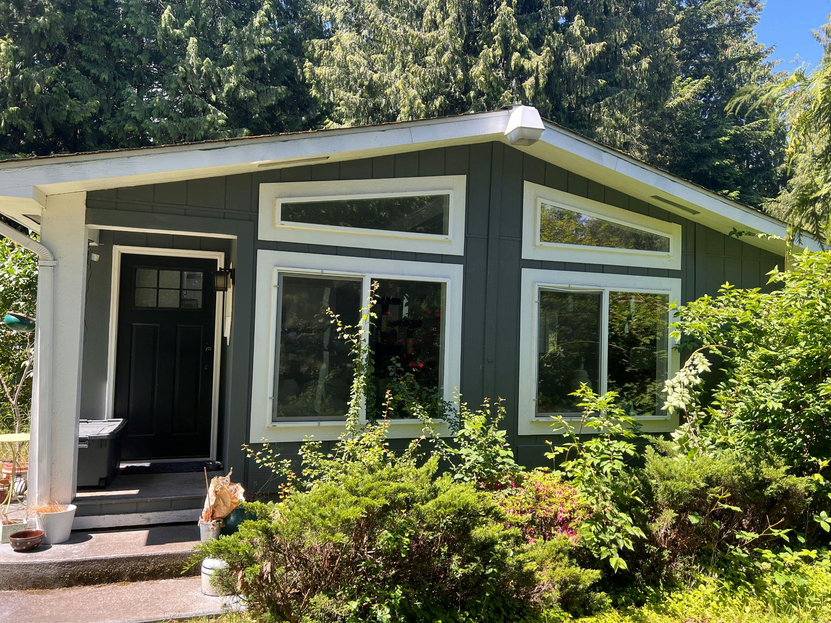 Jefferson Beach Rd, Kingston, WA 98346