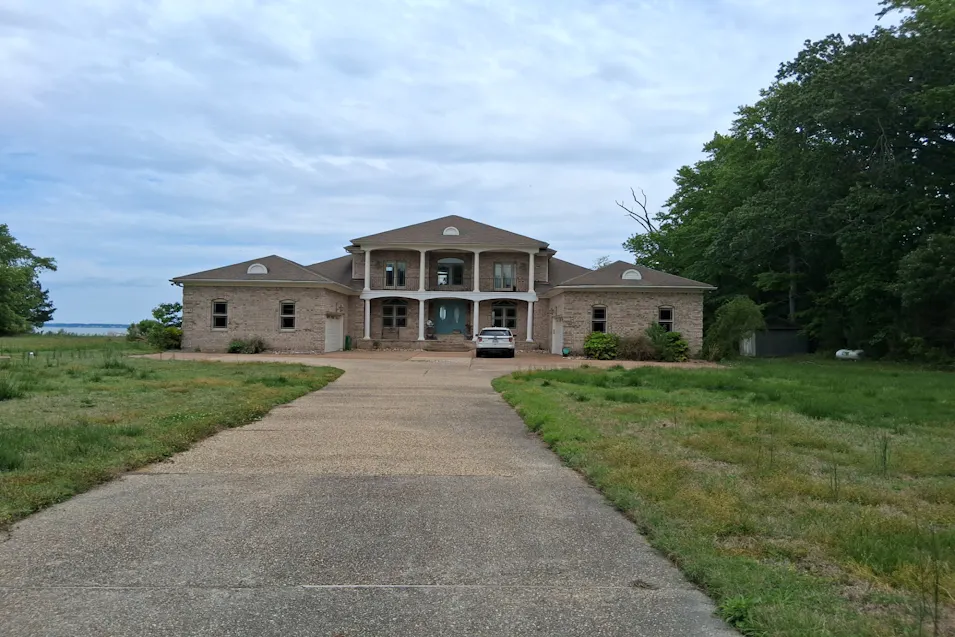21479 Kings Lane Carrollton, VA 23314, Isle of Wight County