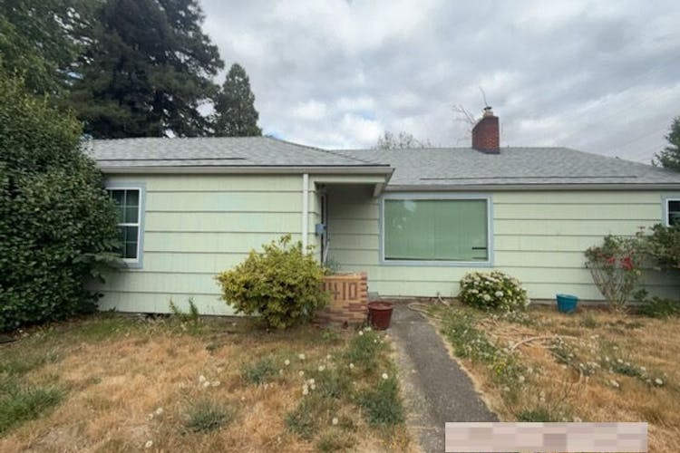 1410 S 5th St Lebanon, OR 97355, Linn County