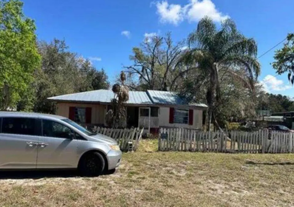 14907 n 24th St Lutz, FL 33549, Hillsborough County