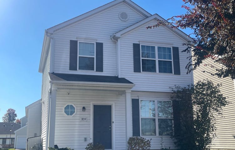 3859 Bay Village St Columbus, OH 43232, Franklin County