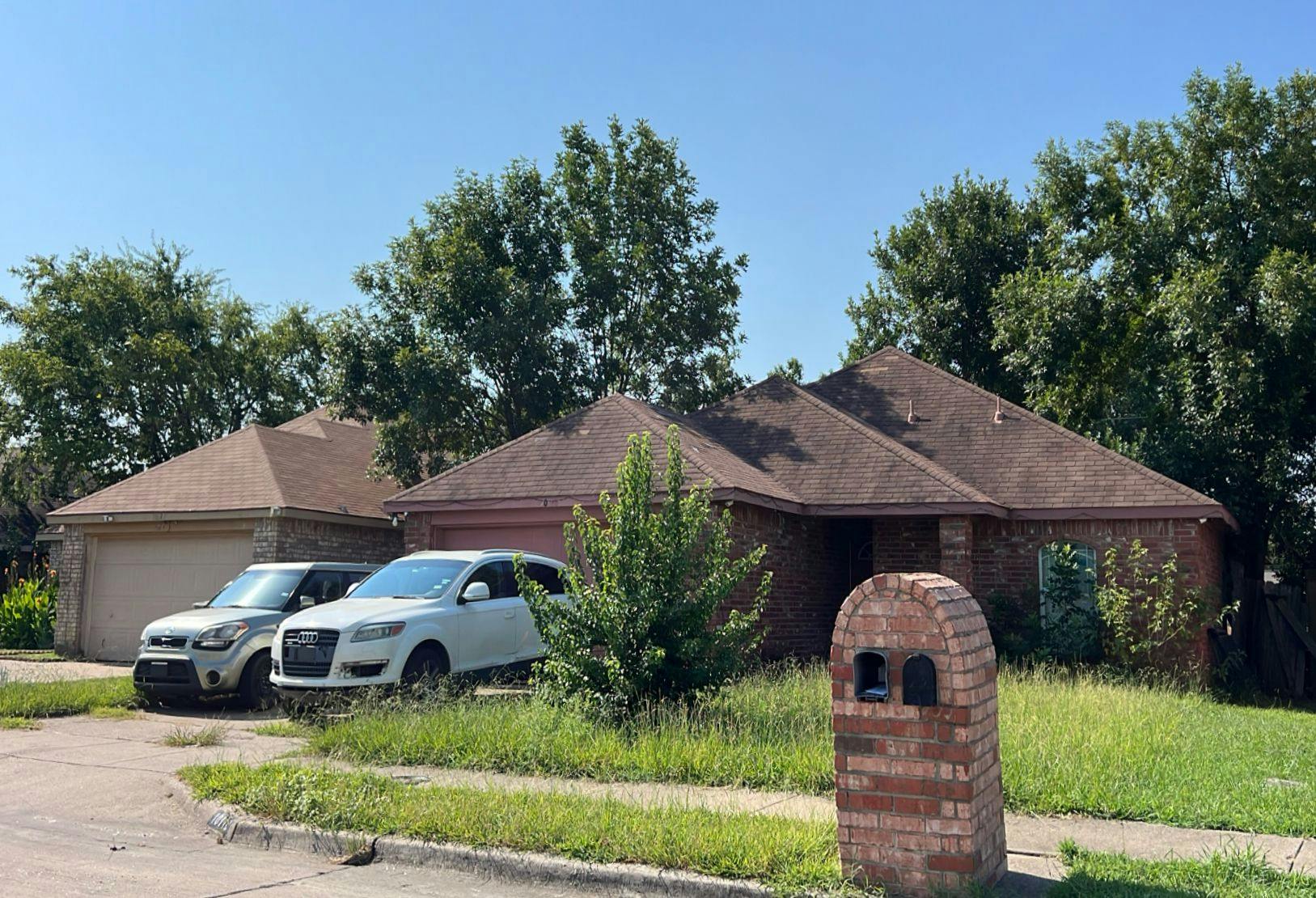 Ekukpe Dr, Dallas, TX 75217