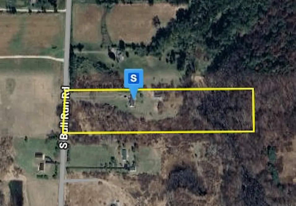5705 Bull Run Rd Gregory, MI 48137, Livingston County