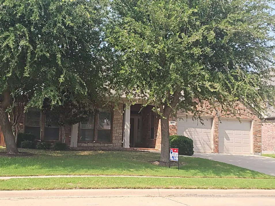 2601 Whispering Trail Little Elm, TX 75068, Denton County