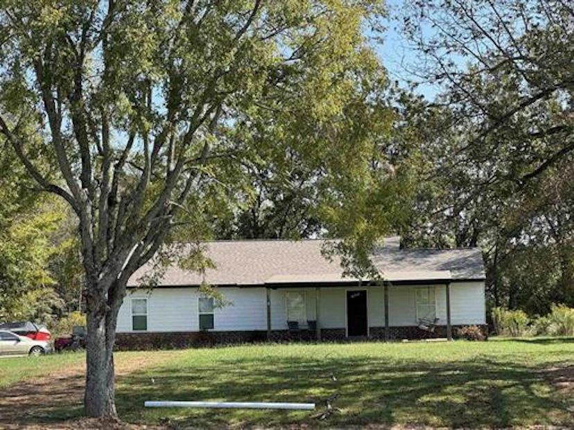 857 Lyles Rd